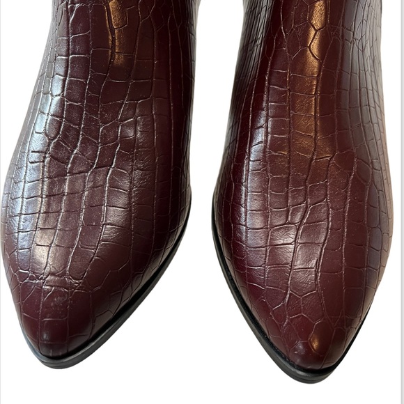 Bella Vita Women’s Elektra li Western Inspired Ankle Booties Sz8.5WW Maroon - Picture 4 of 11